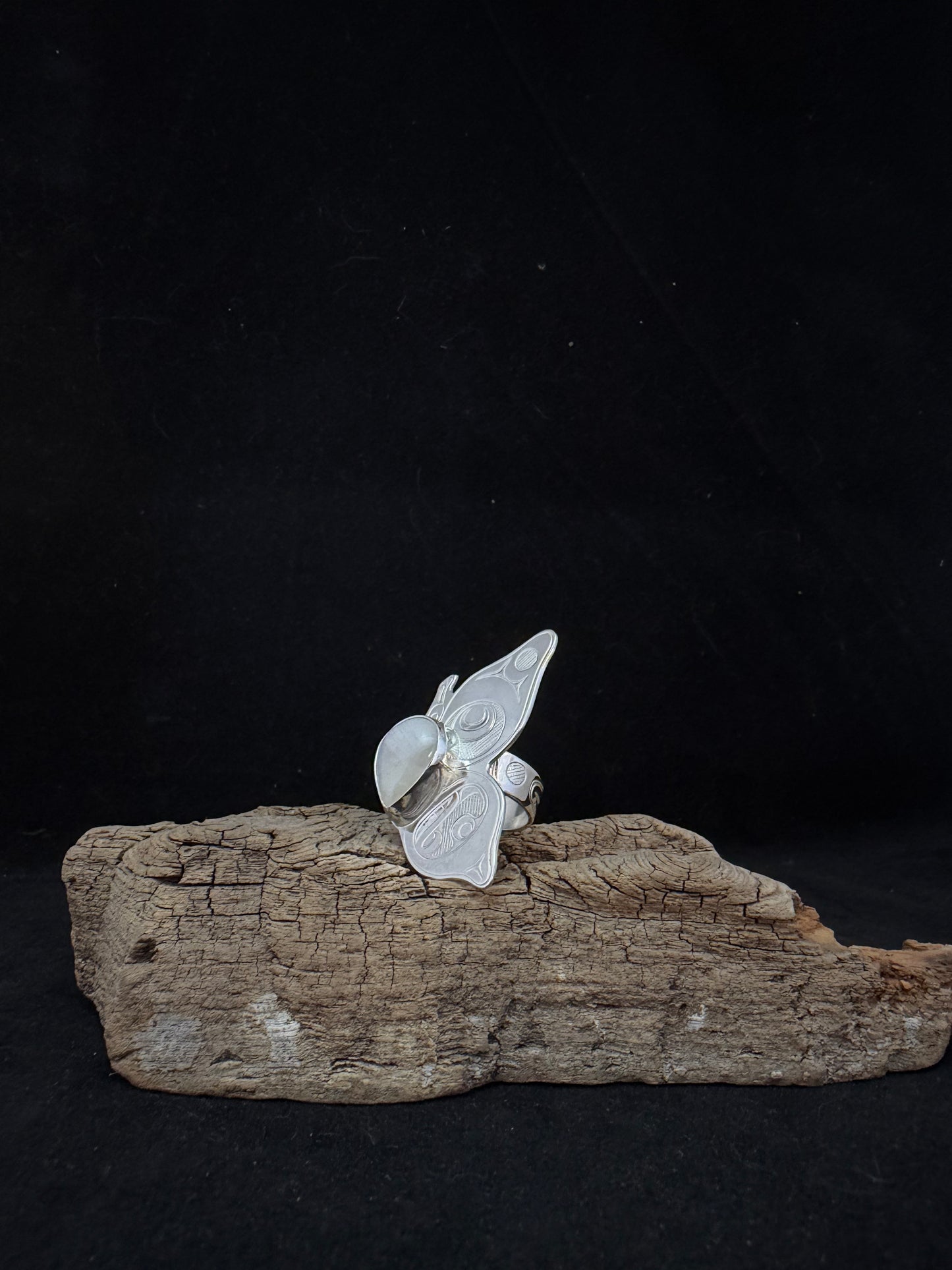 Butterfly ring