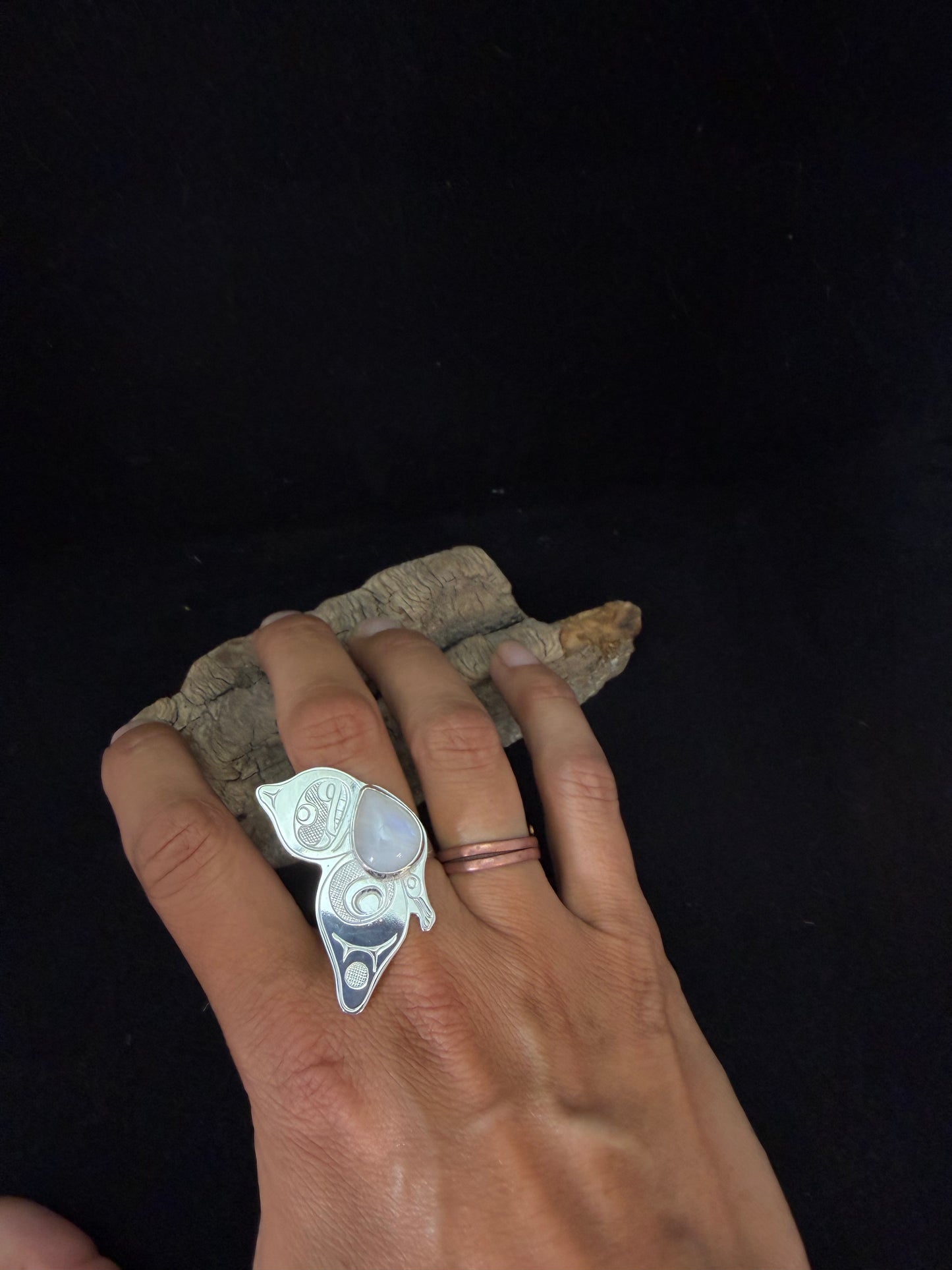 Butterfly ring